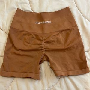 Alphalete amplify orange 3.5 shorts, size small, perfect condition